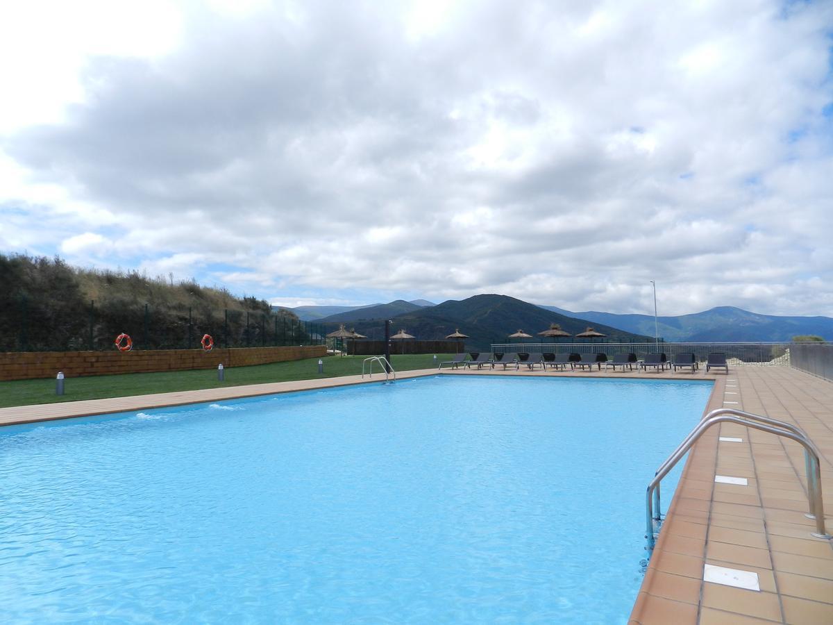 Hotel Rural La Casa Del Peregrino El Acebo de San Miguel ภายนอก รูปภาพ